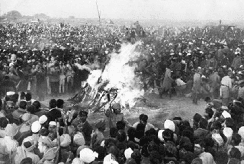 Cremazione di Mohamad Gandhi - Delhi - Gennaio 1948