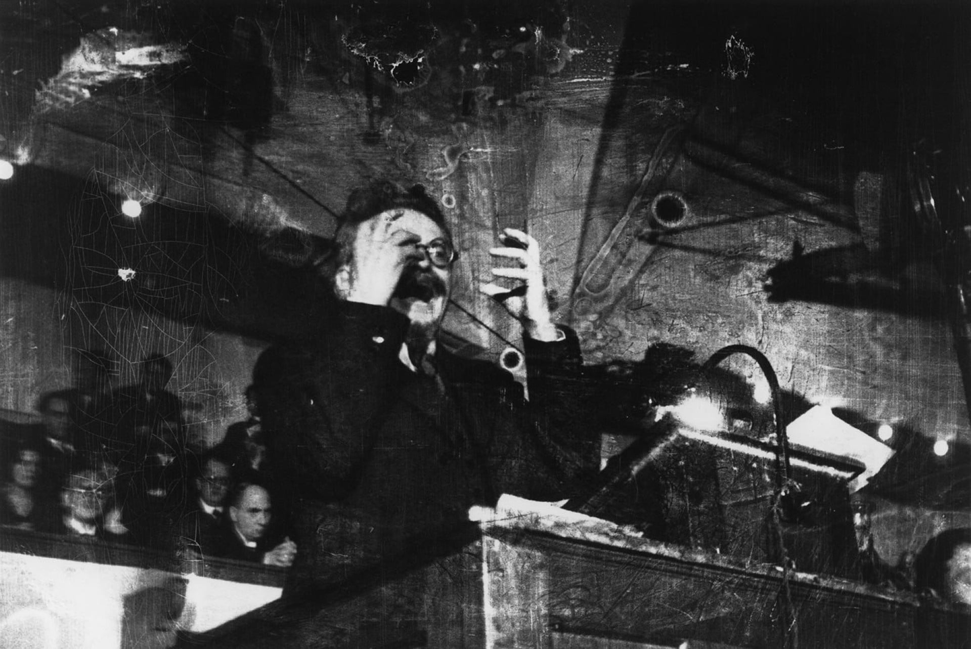 Robert Capa - Trotsky